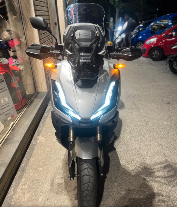 HONDA ADV 350