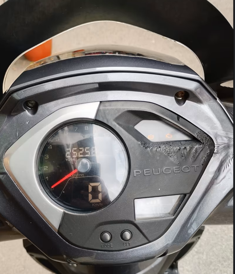 PEUGEOT BELVILLE 200 - immagine 3