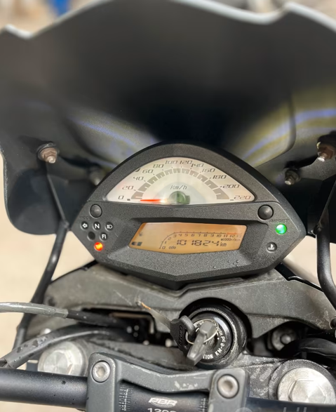 KAWASAKI ER 6N - immagine 2