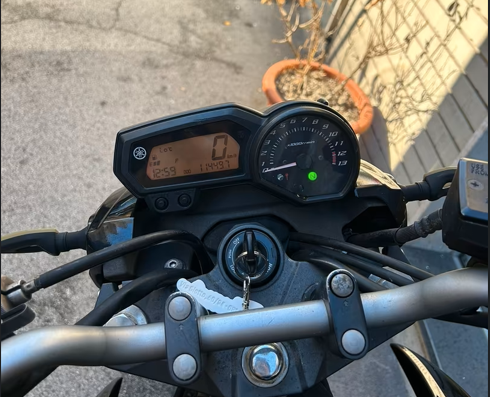 YAMAHA XJ6 - immagine 3