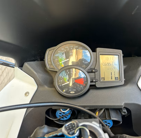 BMW F 800 ST - immagine 2