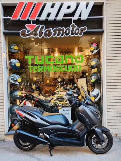 YAMAHA X MAX 300 - immagine 4