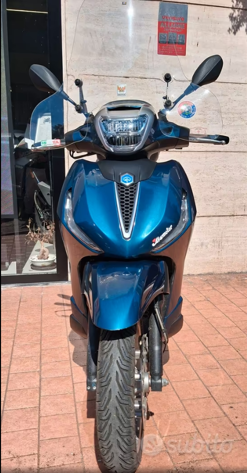 Piaggio Beverly 300 i.e.