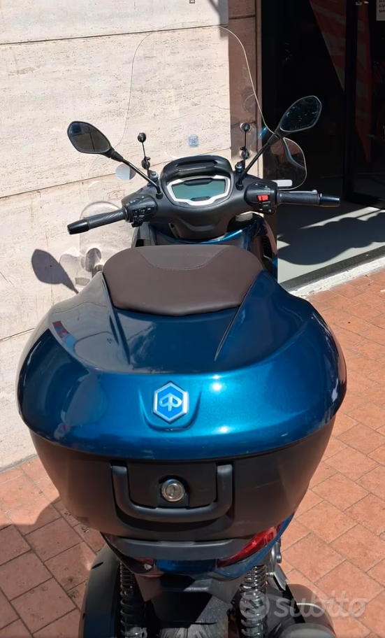 Piaggio Beverly 300 i.e. - immagine 5