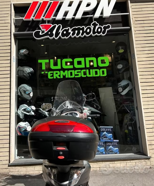 Piaggio Beverly 350 - immagine 6