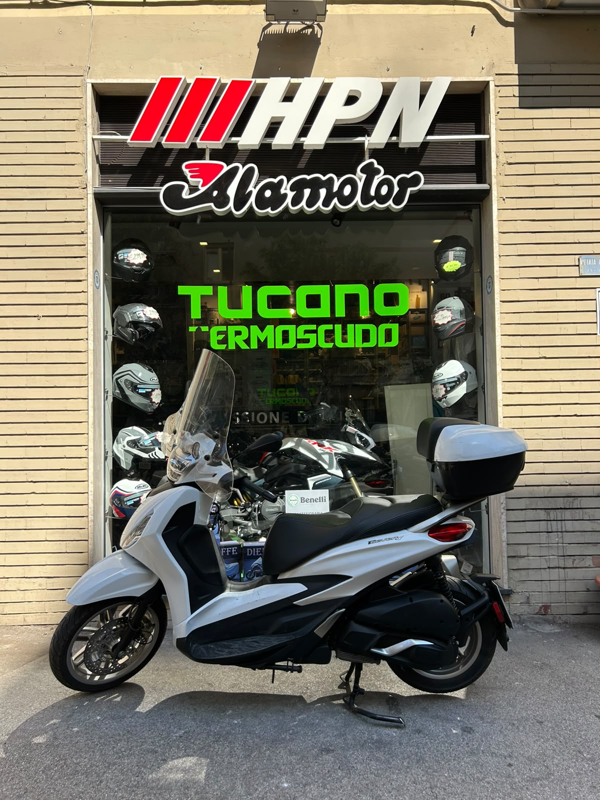 Piaggio Beverly 300 i.e. - immagine 2
